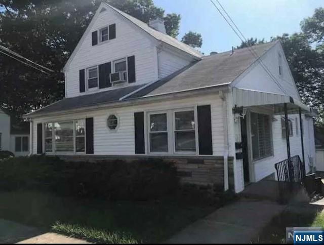 47 Hasbrouck Avenue 2