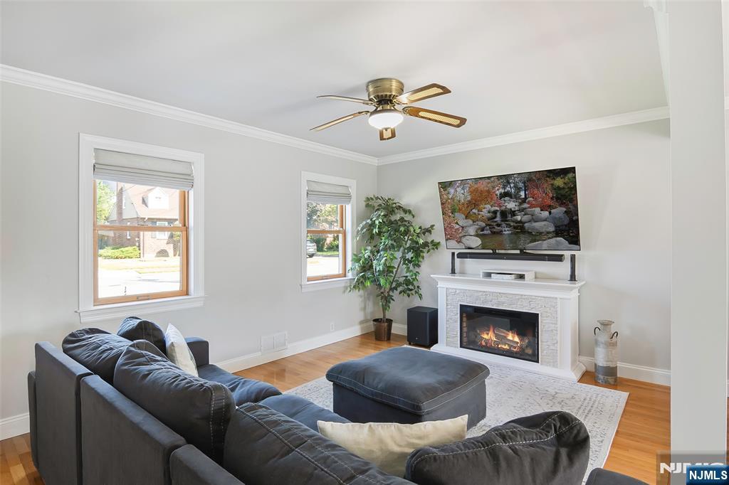 39-14 Romana Drive