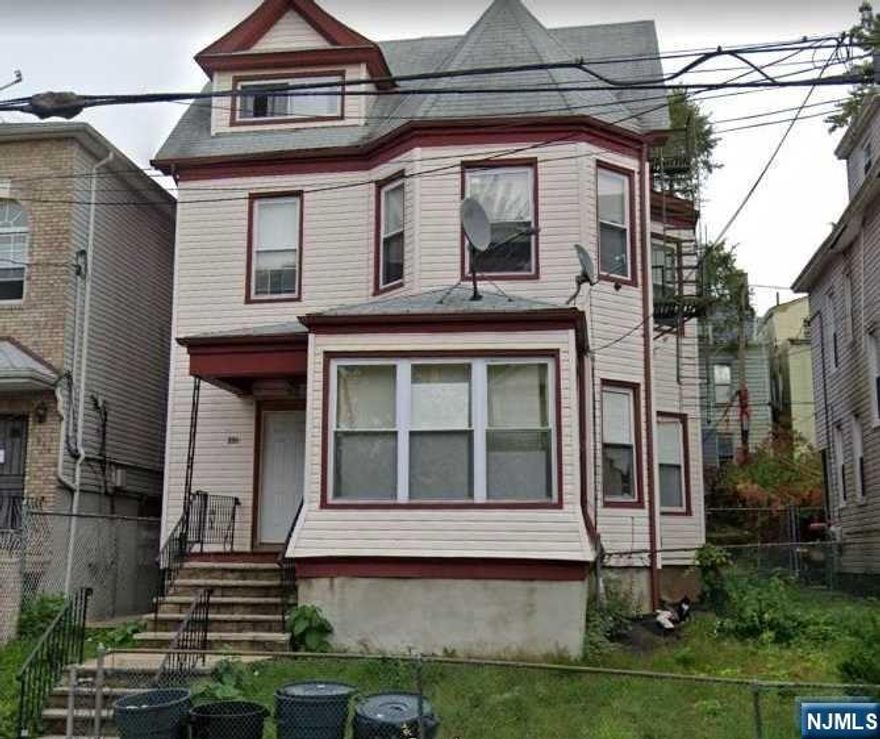 THREE FAMILY HOME WITH FINISHED BASEMENT!! NICELY UPDATED. FULLY OCCUPIED, SUB-METERED GAS AND ELECTRIC. GREAT INVESTMENT OPPORTUNITY!!