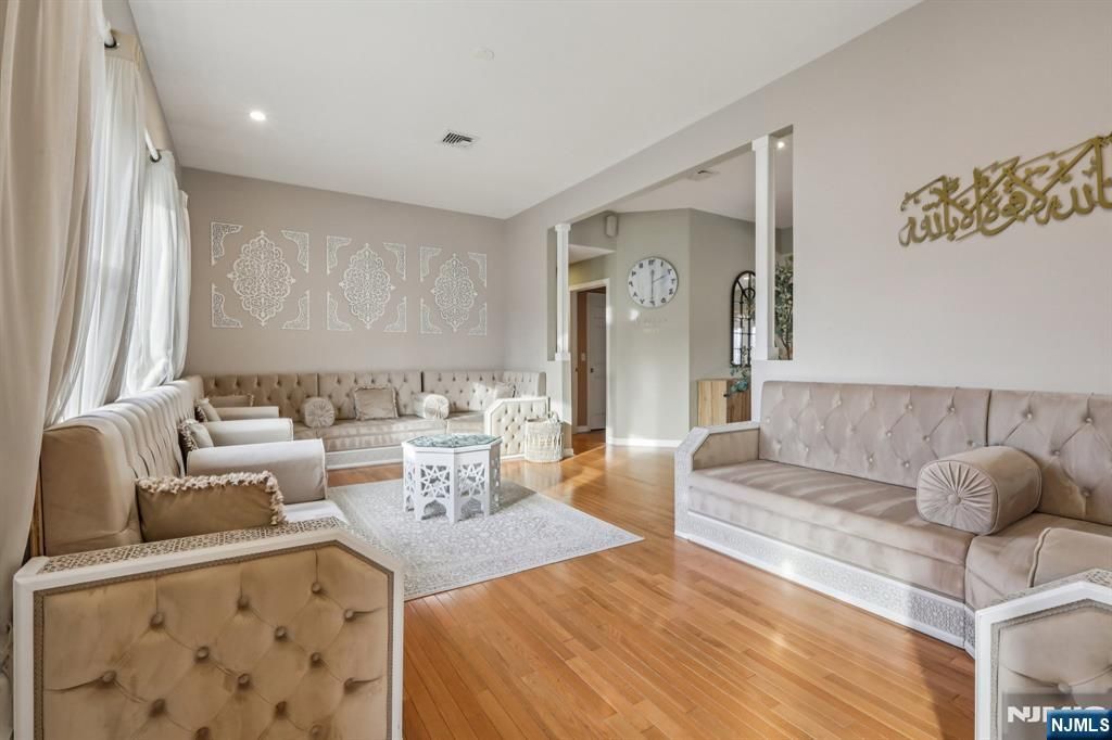 Photo of 28 George Street, Saddle Brook, NJ 07663 (MLS # 26003166)