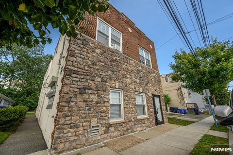 Photo of 200 Central Avenue, Hackensack, NJ 07601 (MLS # 25032258)
