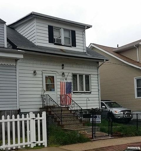 Photo of 273275 Paterson Ave, Paterson, NJ 07502 (MLS # 26010638)