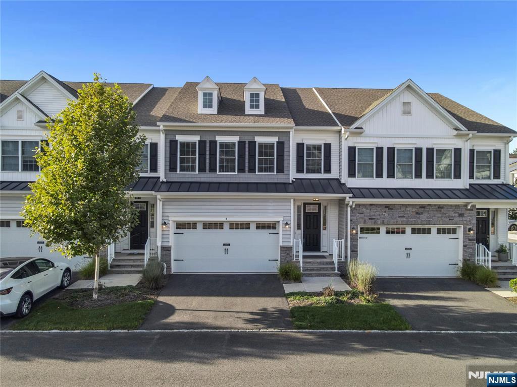4 Lenape Lane 805