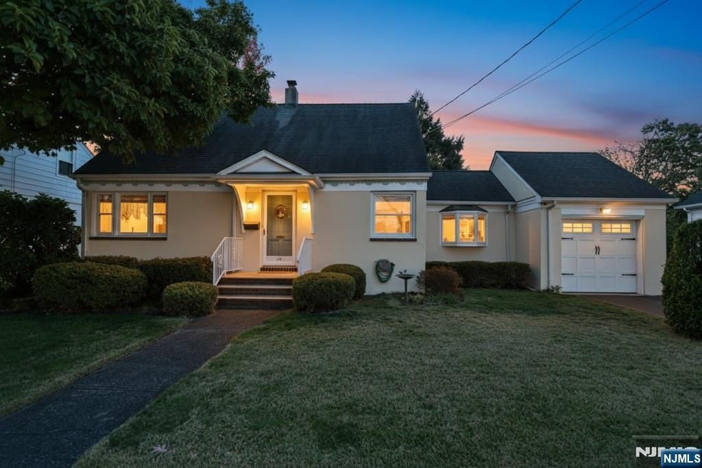 Photo of 110 Mawhinney Avenue, Hawthorne, NJ 07506 (MLS # 25036107)