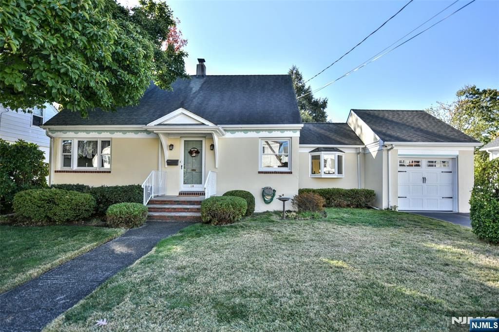 Photo of 110 Mawhinney Avenue, Hawthorne, NJ 07506 (MLS # 25036107)