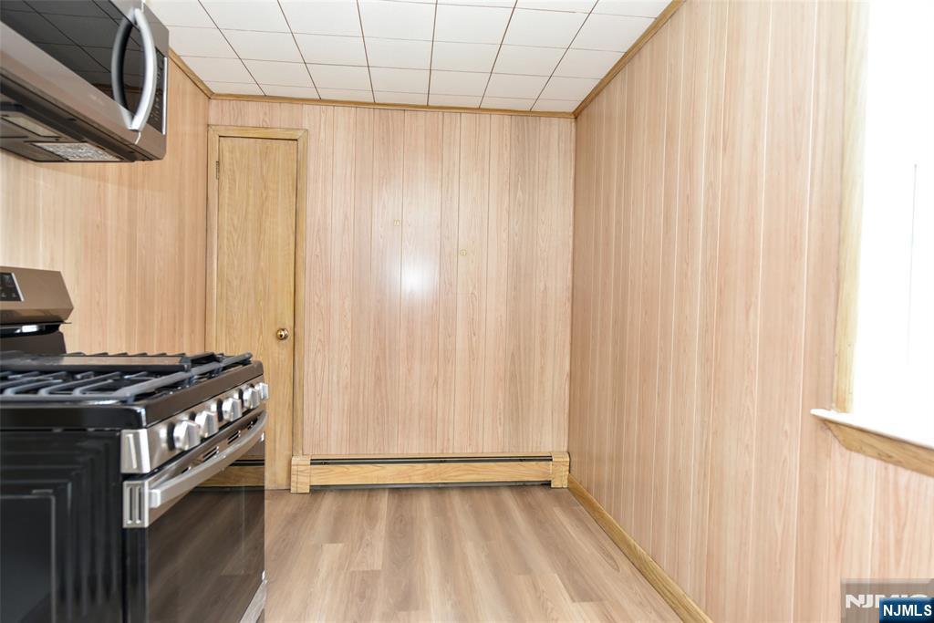 28 Reid Avenue 2