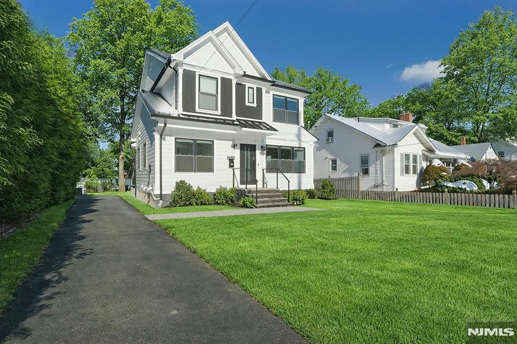 Photo of 676 Ridgewood Road, Oradell, NJ 07649 (MLS # 26016736)