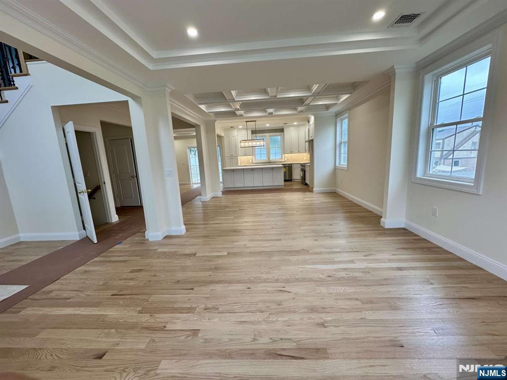 178 Leonard Place