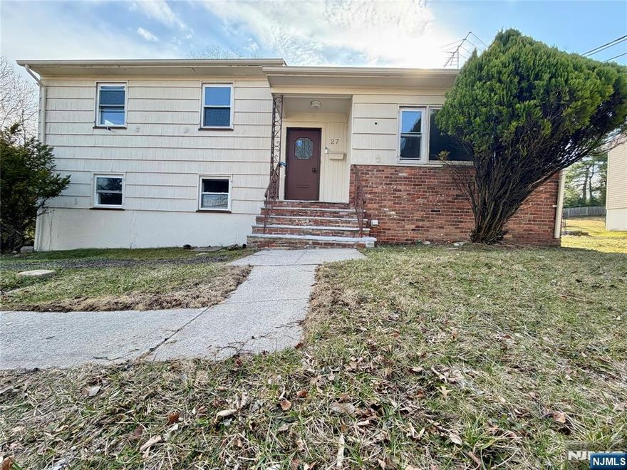 Amazing opportunity to modernize this mother-daughter house and make it your home! The ground level was once used as a doctors professional office and now features 2 separate entrances, separate kitchens, bathrooms & bedrooms. Located at the border of Livingston and down the street from Cooperman Barnabas Medical Center, public transportation into NYC, houses of worship and 3 separate downtown shopping corridors. Opportunity knocks at this prime location home!