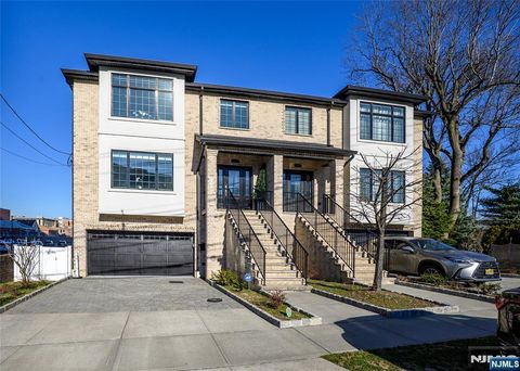 2021 Fletcher Avenue Fort Lee NJ 07024