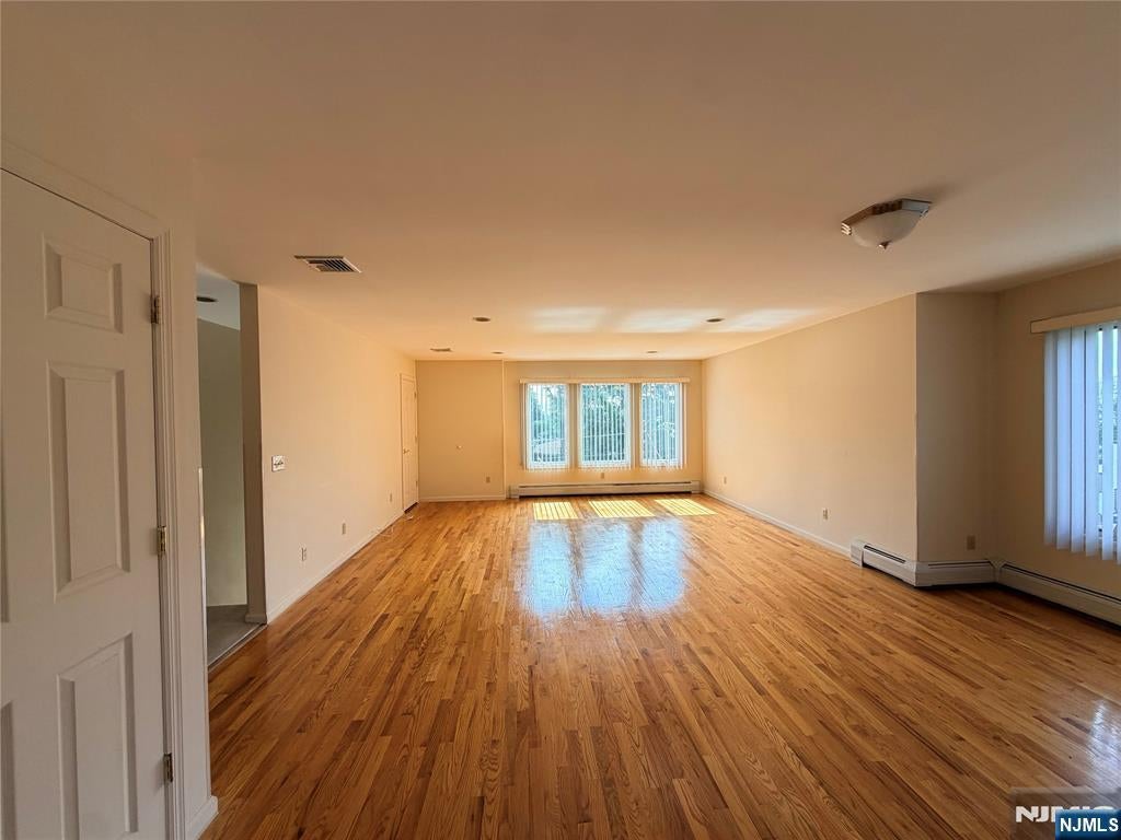 843 Pleasantview Terrace 2