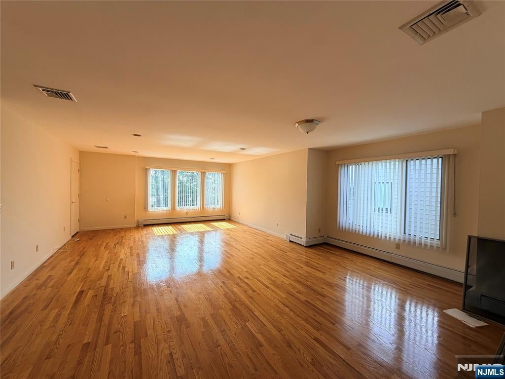 843 Pleasantview Terrace 2