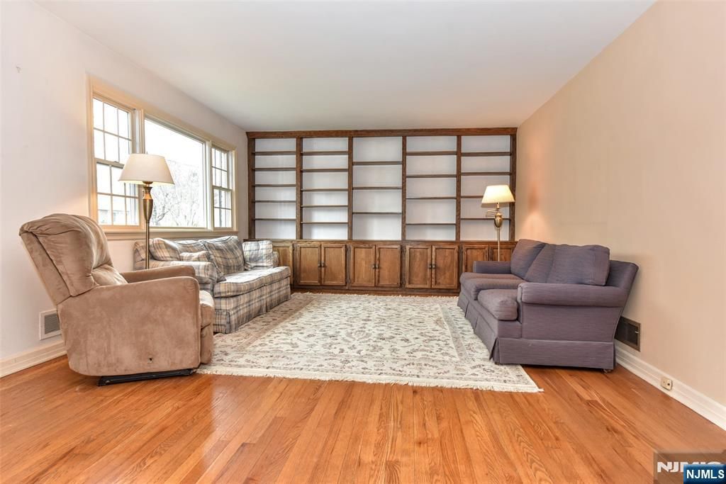 Photo of 16 Wilson Terrace, Waldwick, NJ 07463 (MLS # 26007746)