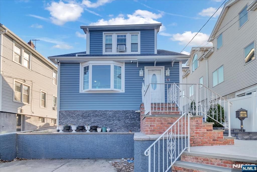 Photo of 644 Valley Brook Avenue, Lyndhurst, NJ 07071 (MLS # 26009778)