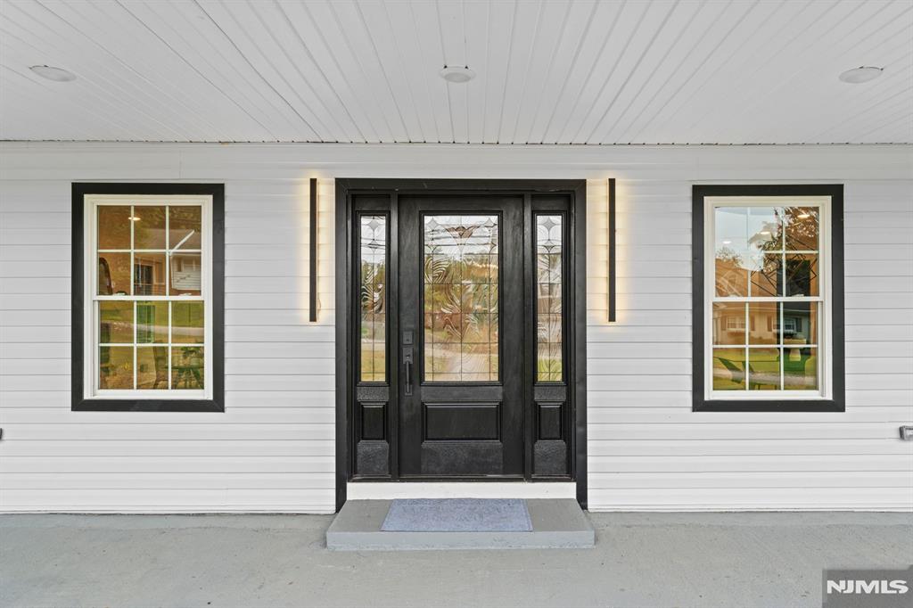286 Squaw Brook Road