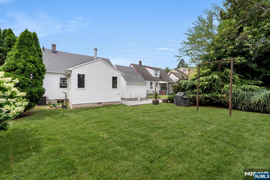 338 South Parkway