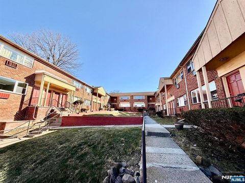Photo of 916 Stuyvesant Avenue #G1, Irvington, NJ 07111 (MLS # 26002596)