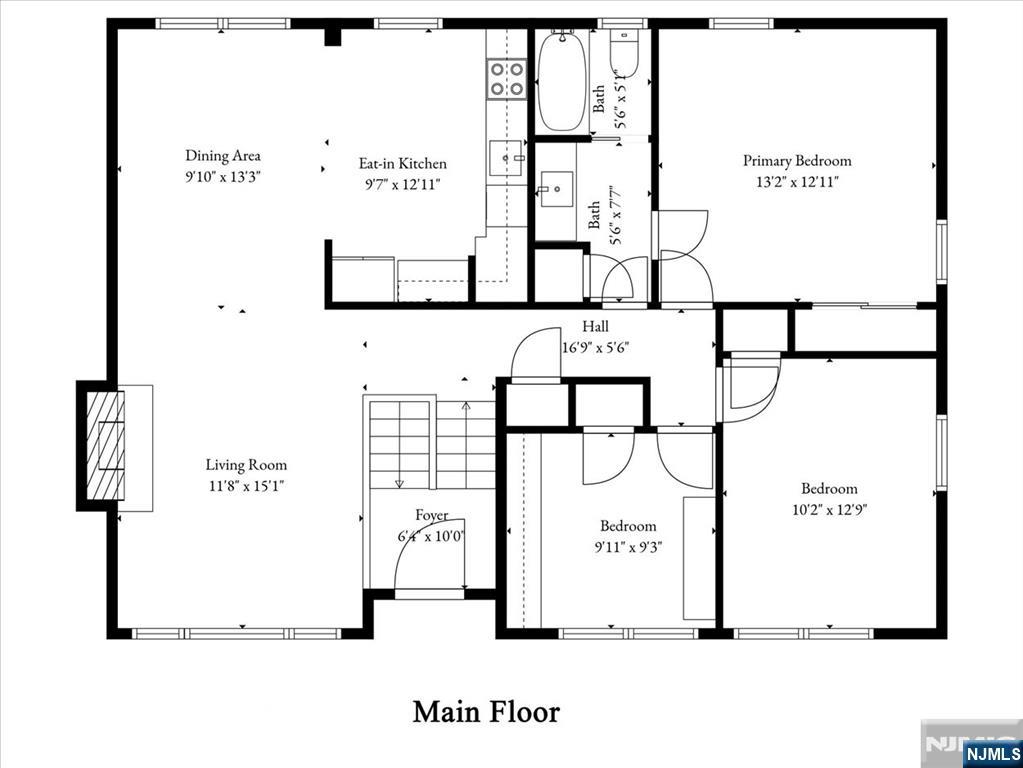 Main image without alt text