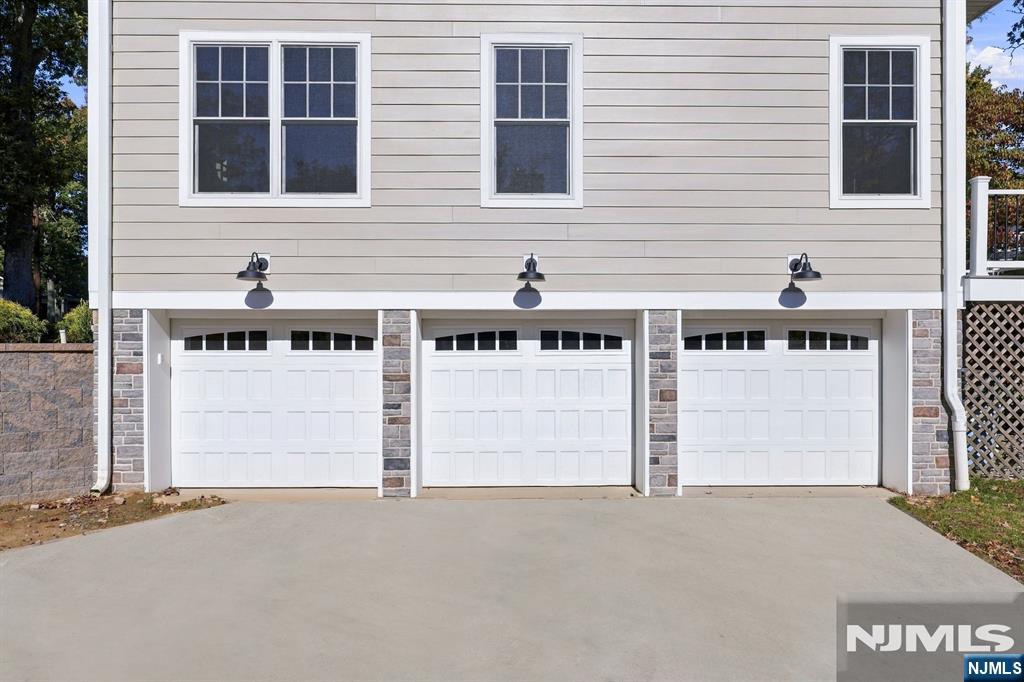 38 Brookside Terrace