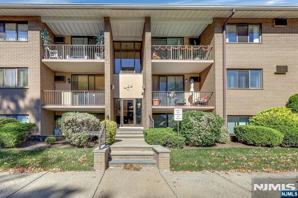 468 Liberty Street 201
