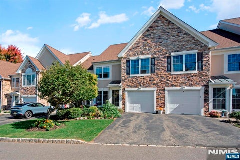 Photo of 45 Magnolia Way, North Haledon, NJ 07508 (MLS # 26038438)