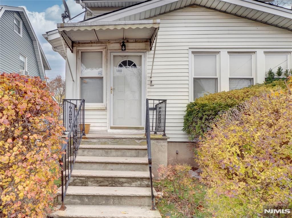 Photo of 142 Carolina Avenue, Irvington, NJ 07111 (MLS # 25042519)