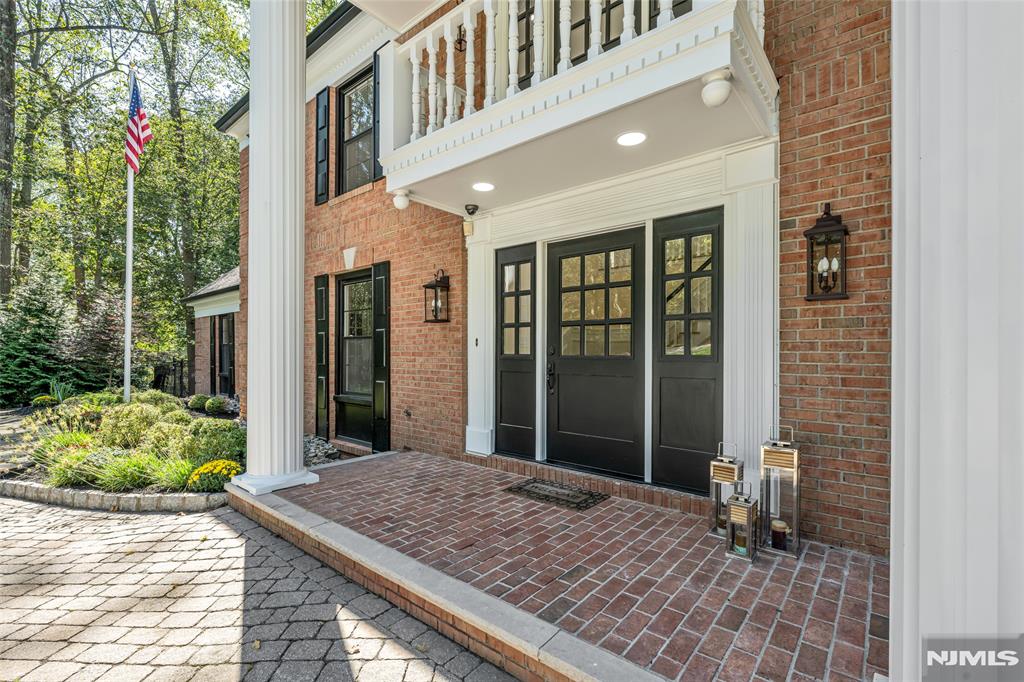 13 Powder Hill Road