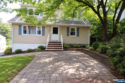3 Little Street 2nd flr Hawthorne NJ 07506