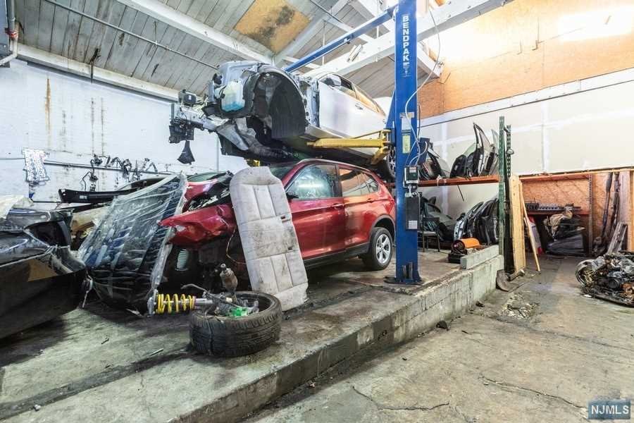 185-197 Warren Street