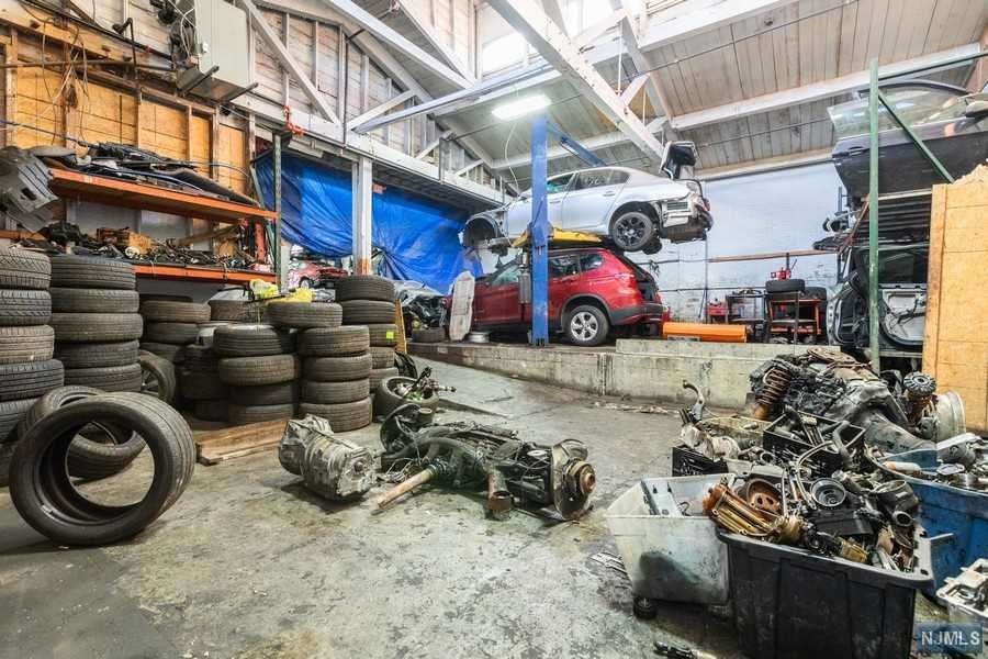 185-197 Warren Street