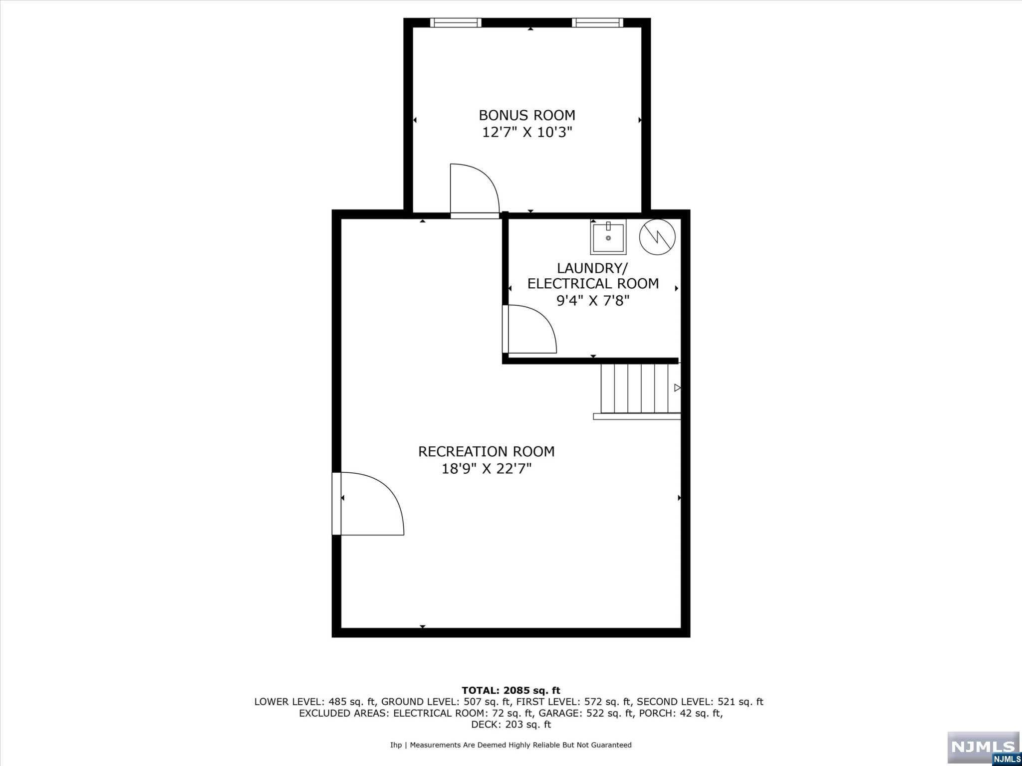 Main image without alt text