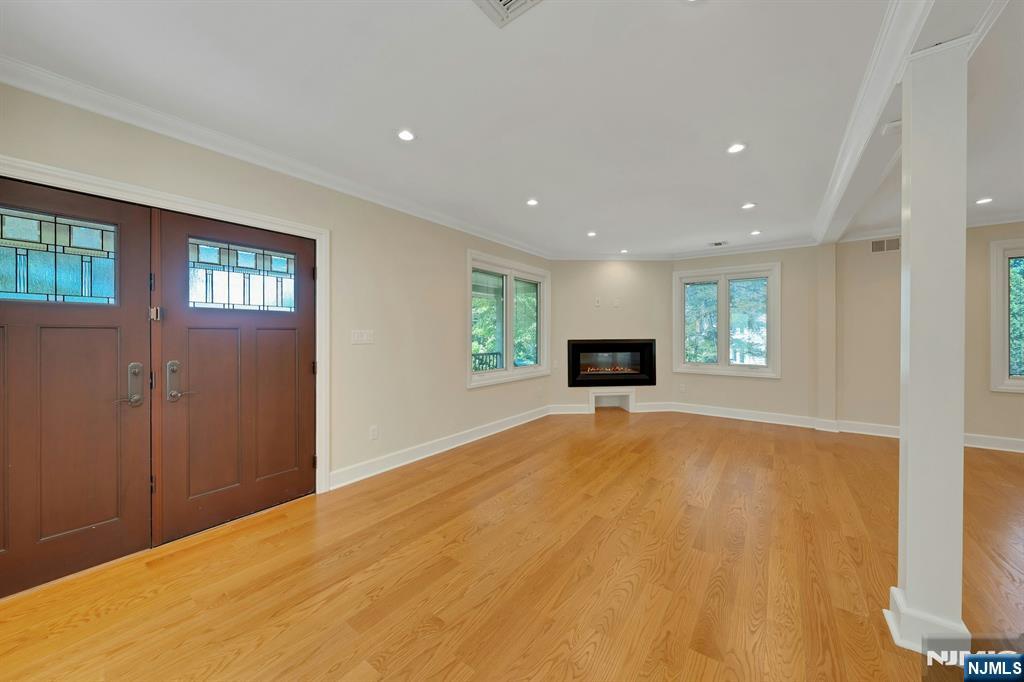 35 Elm Street