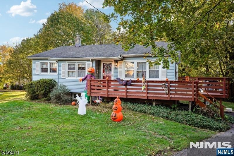 9 Ridgeview Court