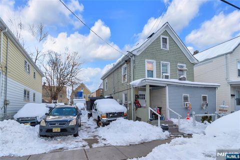 Photo of 38 Harrison Place, Clifton, NJ 07011 (MLS # 26006402)