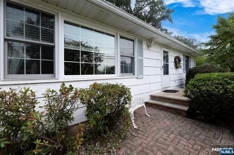 874 Ridgewood Boulevard Twp of Washington NJ 07676