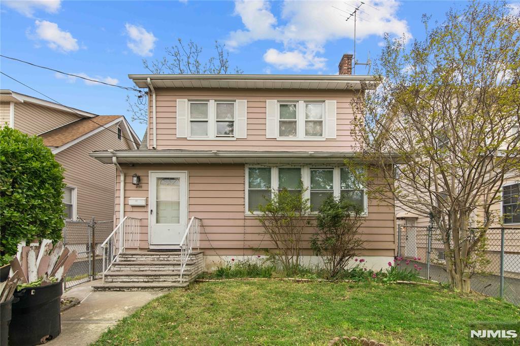 Property for Sale at 296298 11th Street, Newark, New Jersey - Bedrooms: 4 
Bathrooms: 2 
Rooms: 7  - $480,000