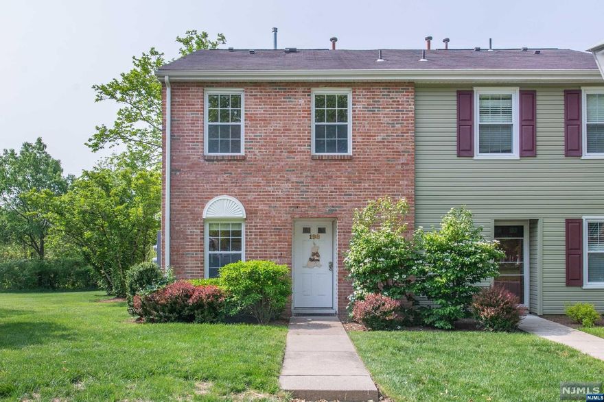 Welcome home! You will be impressed w/ this immaculate, pristine 2 bdrm, 2.5 bath townhome in the desirable Townhouse community at Deer Run. The open floor plan is bright, airy & spacious. Functional layout, perfect for entertaining or everyday living. Bright, beautiful kitchen with plentiful cabinet space, tiled backsplash & stainless steel appliances. Large Living & Dining room area that leads to a private patio overlooking gorgeous wooded greenery. Wood burning fireplace. Powder Room on the 1st floor. The second floor offers two primary suites with full baths. The home is set nicely against woods & nature. Peace & privacy right in your own backyard w/all the conveniences of NYC mass transit, easy access to major highways, shopping & dining. The Homeowners Associate takes care of the exterior maintenance, snow removal (up until private walkway), landscaping trash, & recycling... Along with the golf green fees & amenities!