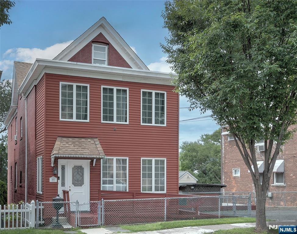 103 Wessington Avenue