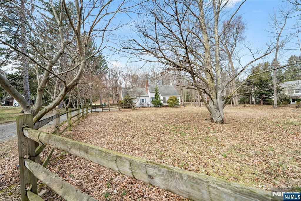61 W Saddle River Road