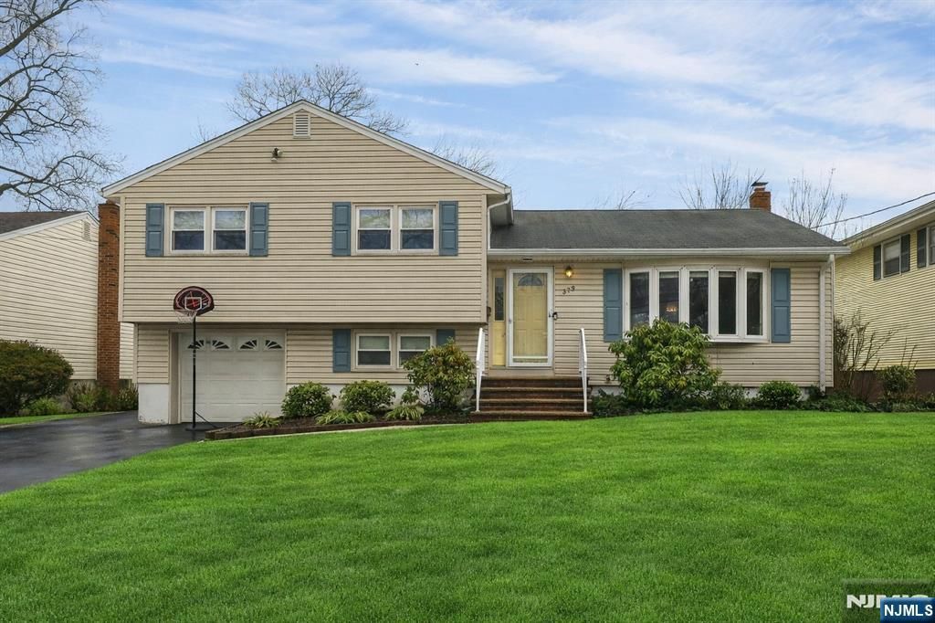 Photo of 379 Wildrose Avenue, Bergenfield, NJ 07621 (MLS # 26003470)