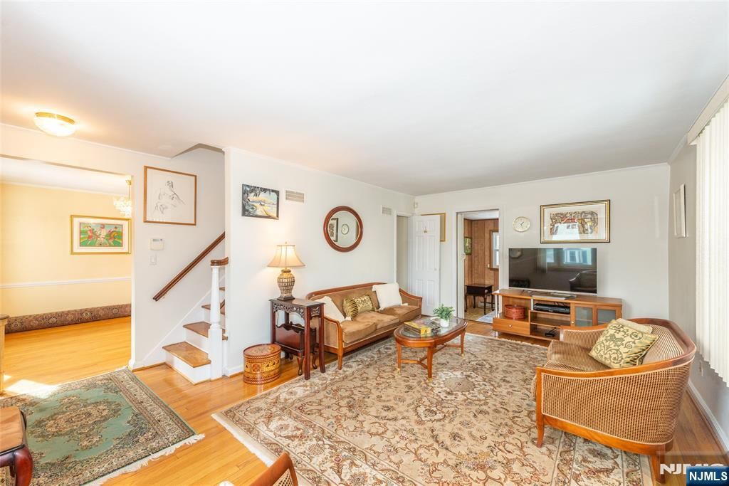 Photo of 10 Burlington Road, Clifton, NJ 07012 (MLS # 26005297)