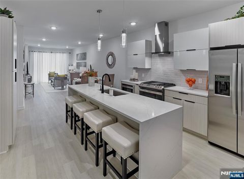 Photo of 105 Tice RD #Unit 105 at, Franklin Lakes, NJ 07417 (MLS # 26028050)