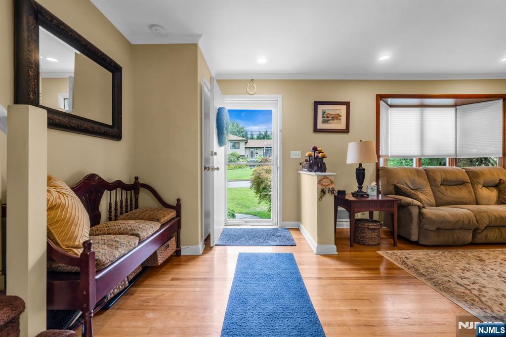 10 Overlook Avenue