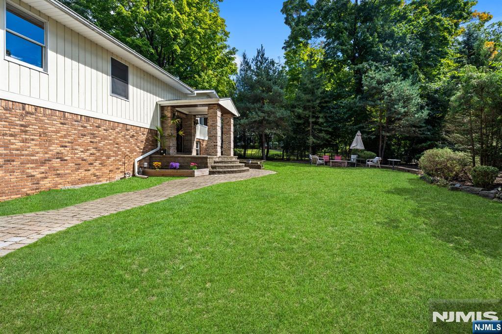 763 Closter Dock Road