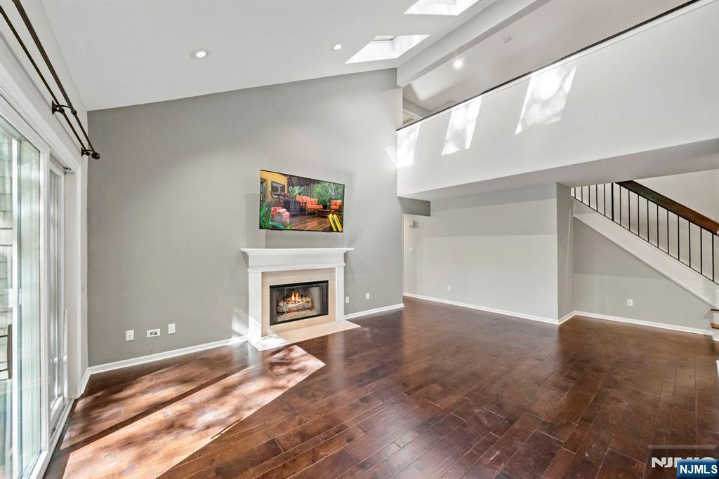 2 Parkside Terrace 2A