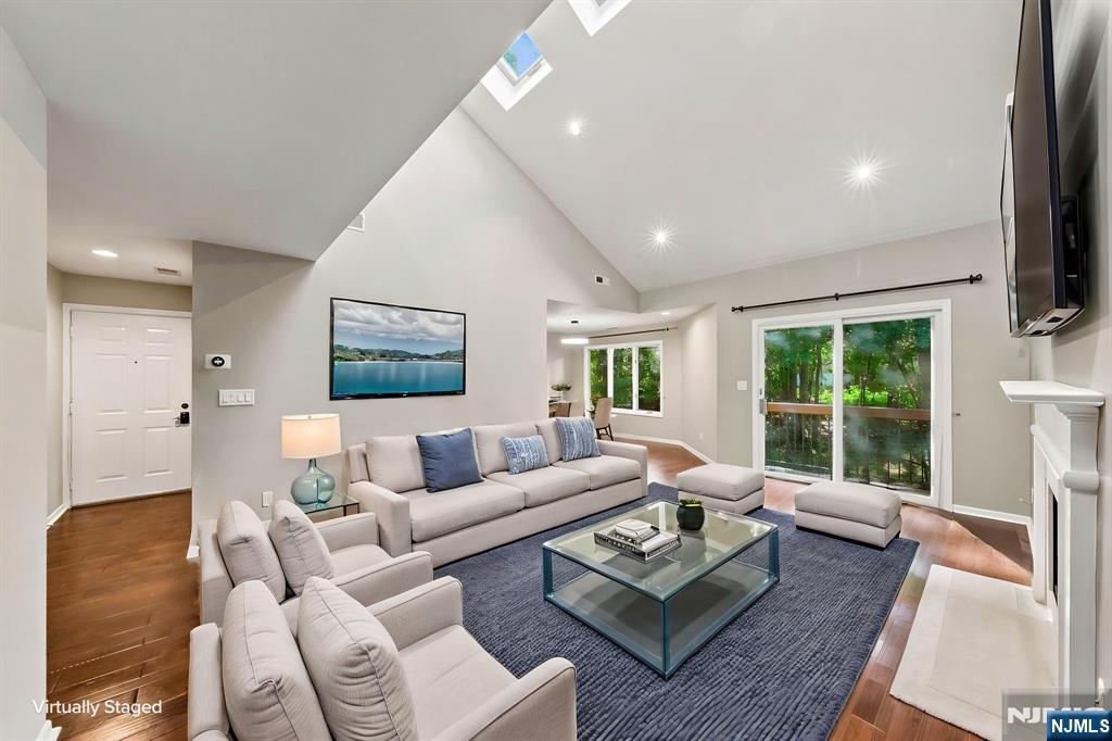 2 Parkside Terrace 2A