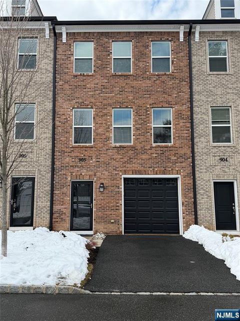 905 Abbe Road Little Falls NJ 07424