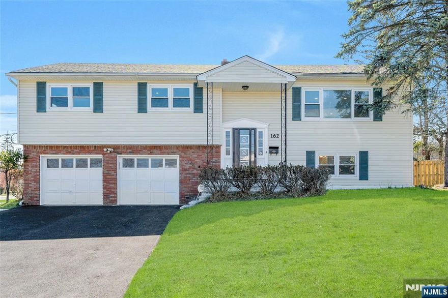 Beautifully updated bright, on-trend, move-in ready 3 BR/3FB Bi-Level Home, on a generous flat fenced lot, in the sought-after Dodd Terrace neighborhood of Verona. Located walking distance to schools and more, this incredibly spacious home features a modern, nicely finished stone and stainless-steel open kitchen with large island, upscale appliances and convenient breakfast bar. Serene primary bedroom with fresh, well-appointed primary bath. Expansive walk-out ground level with den/rec room/sliding doors to the stone patio & backyard, office/guest room, full bath, and 2-car garage. This home has it all!