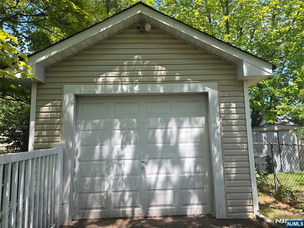 85 Johnson Avenue