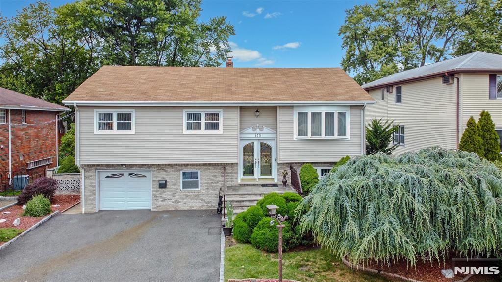 Photo of 135 Franklin Street, Little Ferry, NJ 07643 (MLS # 25037423)